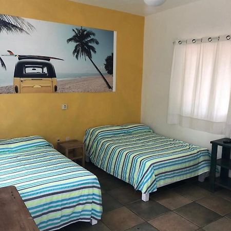 Surf N Roll House Hotel ซายูลิตา ภายนอก รูปภาพ