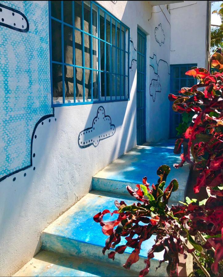 Surf N Roll House Hotel ซายูลิตา ภายนอก รูปภาพ