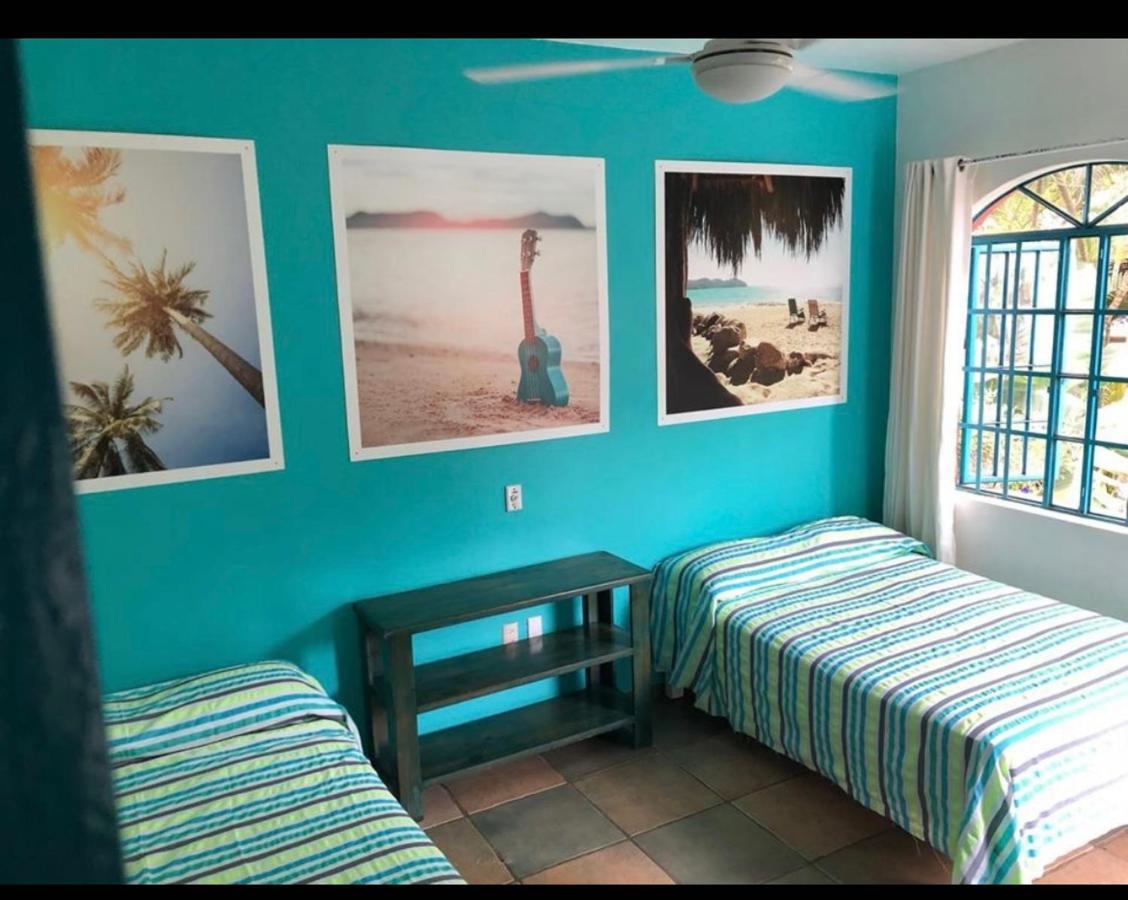 Surf N Roll House Hotel ซายูลิตา ภายนอก รูปภาพ